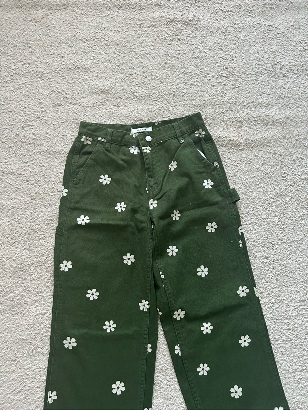 Women’s Olive Green Daisy Cargo Joggers